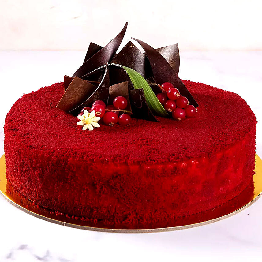 Red Velvety Cake: Valentines Day Gifts to Bahrain