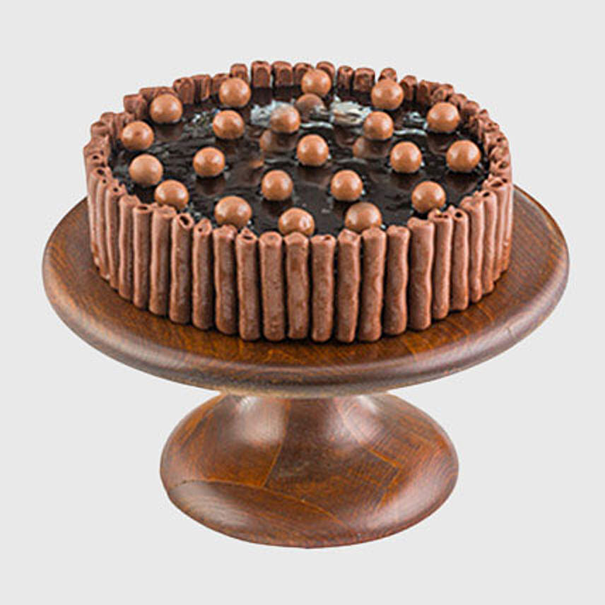 Fudge Chocolate With Nutella Cream: Send Cakes to Egypt