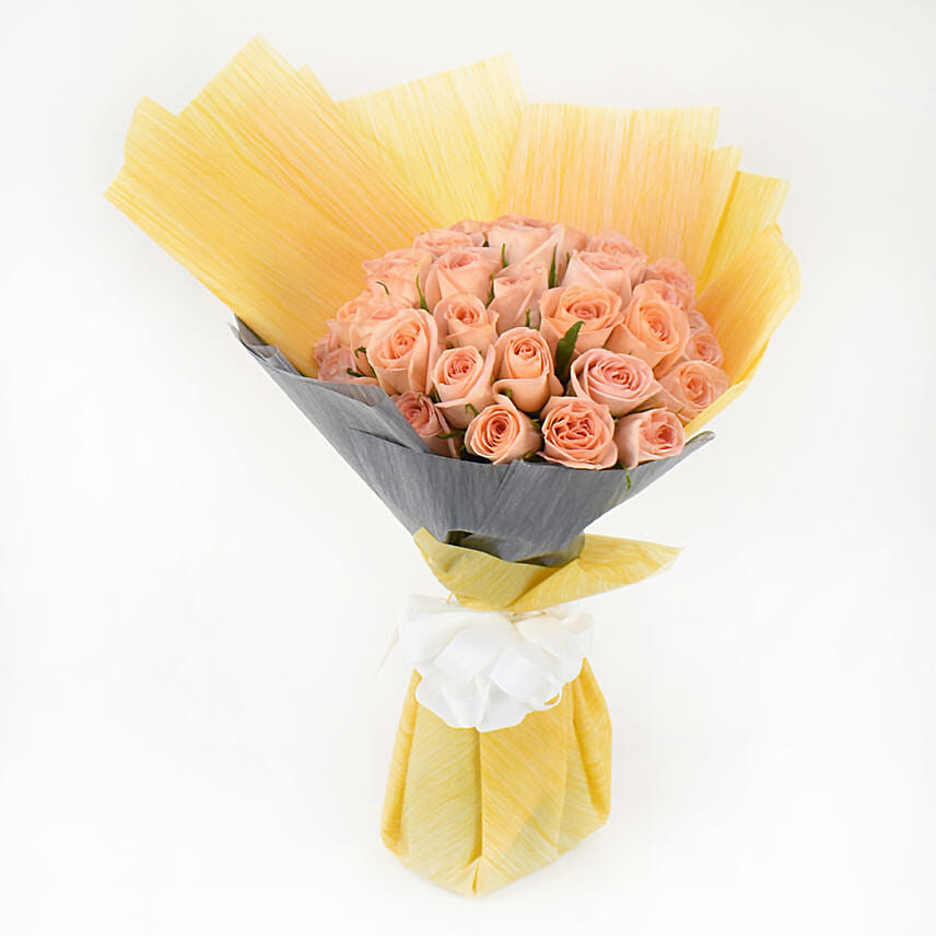 35 Peach Rose Bouquet: Send Flowers to Egypt