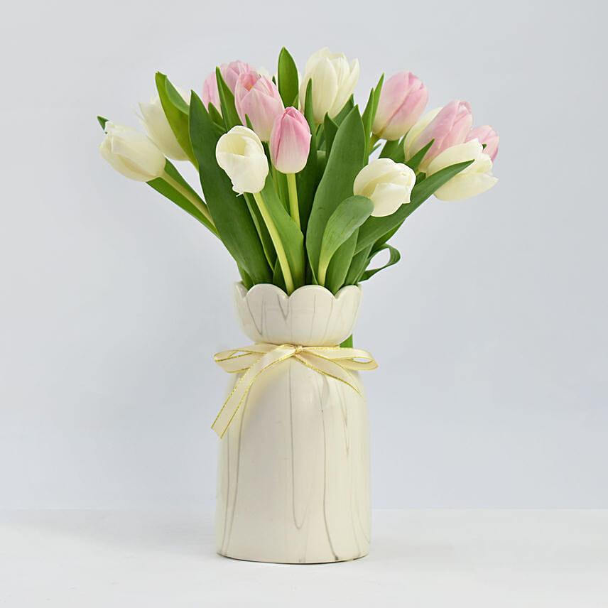 باقة توليب قطرات الندى: ارسال باقات ورد الى مصر