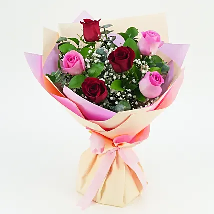 3 Pink N 3 Red Roses: Mothers Day Gifts in Egypt