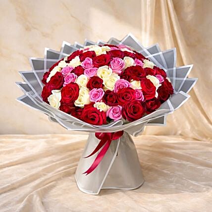 100 Mixed Color Roses Luxury Bouquet: Mothers Day Gifts in Egypt