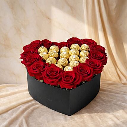 Heart Shape Red Roses and Ferrero Rocher Chocolate Box: Mothers Day Gifts in Egypt