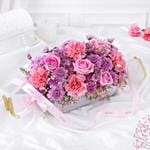 Sweet Mothers Love Rose Arrangement