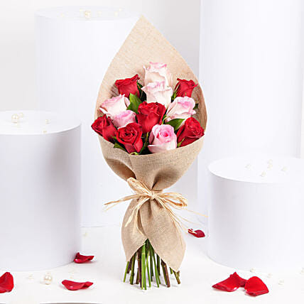 6 Pink 6 Red Roses Warmth Bouquet: Send Gifts to Amman