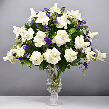 Beauty of White and Blue Flowers Vase: Ramadan Gifts in Jordan