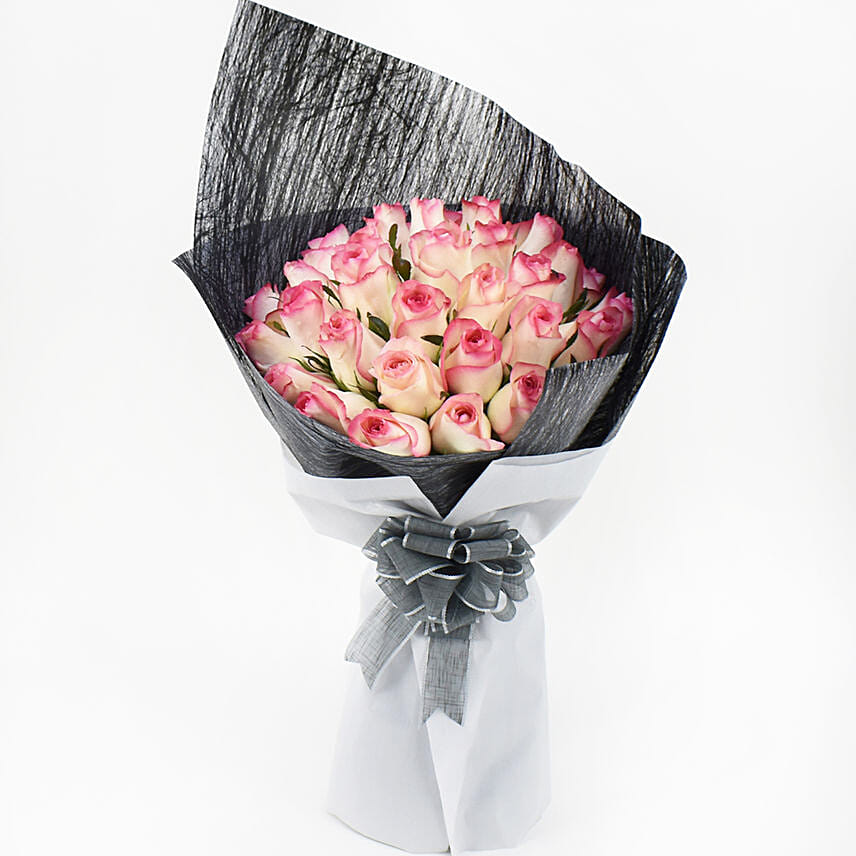 35 Dual Shade Pink Roses Bouquet: 
