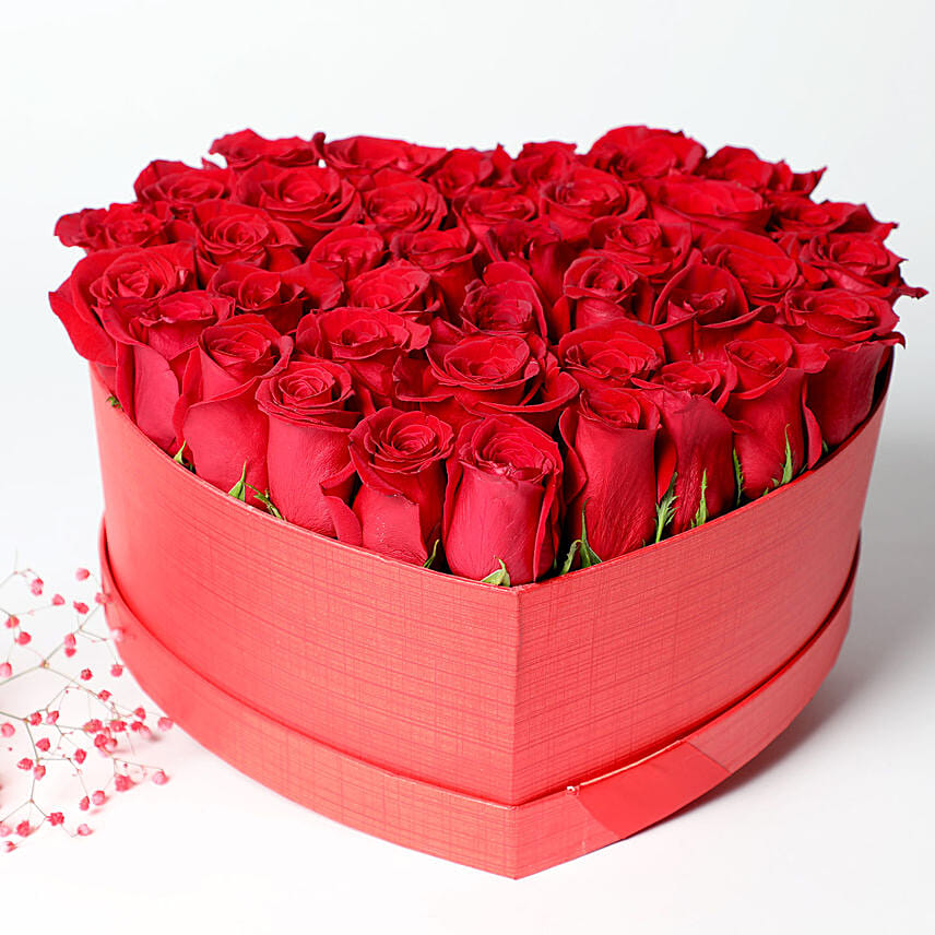 Sending My Love With Roses: Send Congratulations Gifts to Kuwait