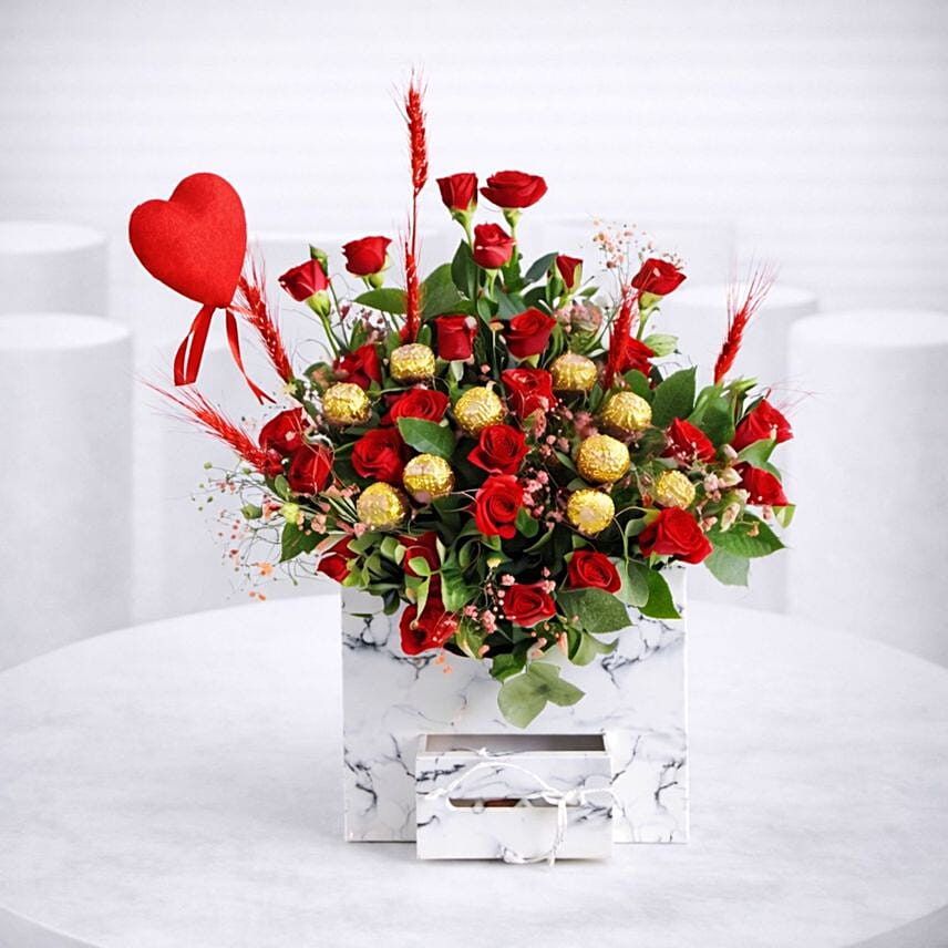 Golden Romance Marble Bloom: Send Valentines Day Gifts to Kuwait