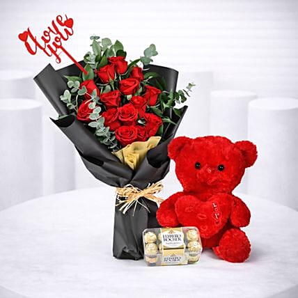 Crimson Love Surprise Combo: 