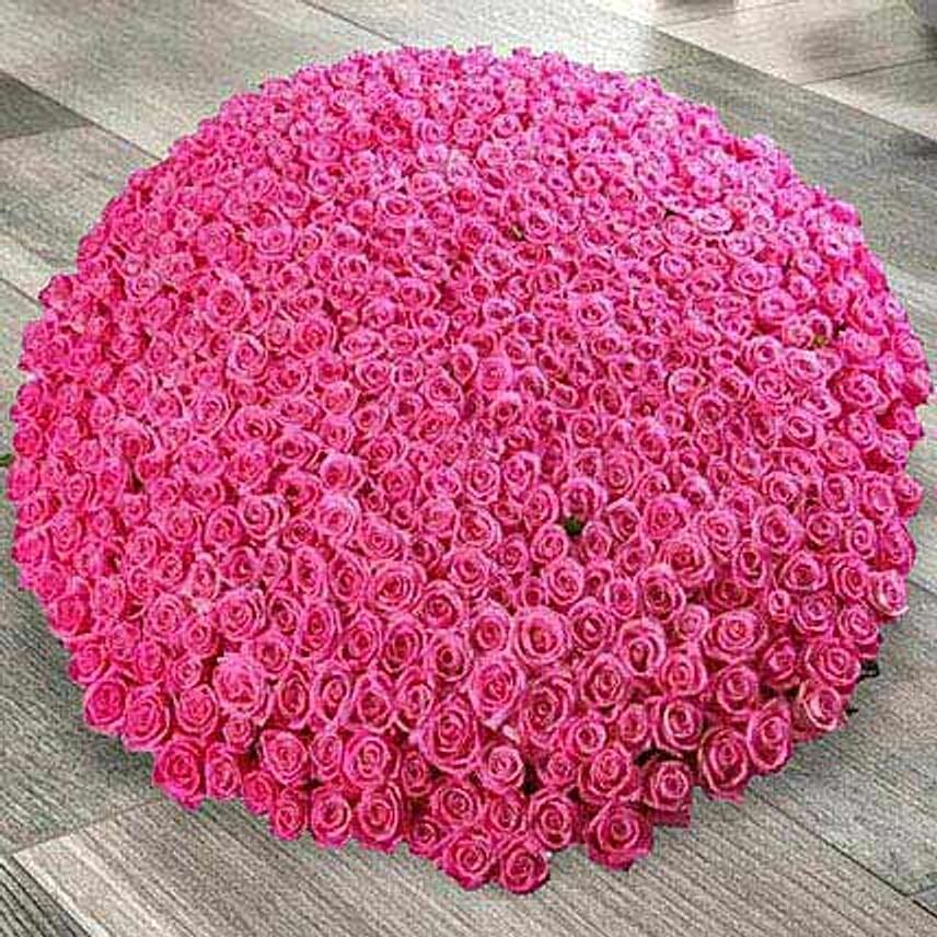 500 Dark Pink Roses Arrangement: Wedding Flower Arrangements in Dubai