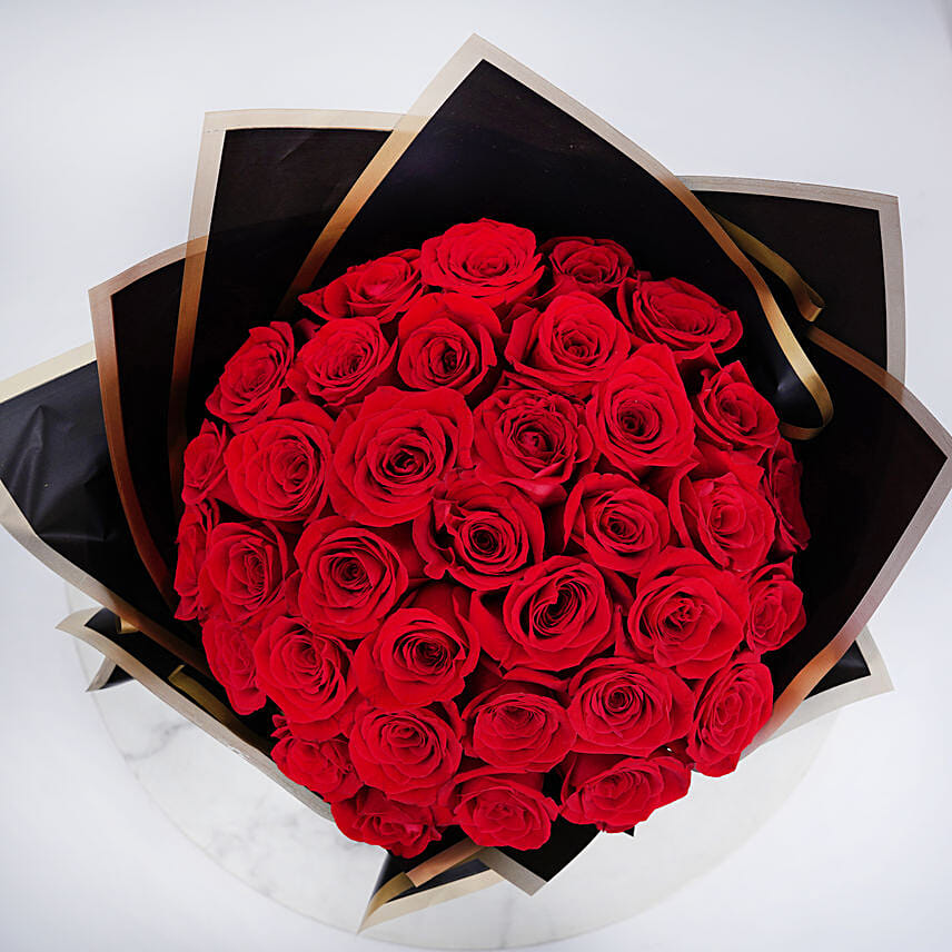 35 Red Roses Order 35 Red Roses Designer Bouquet Online | Same-Day Delivery UAE - Fnp.ae