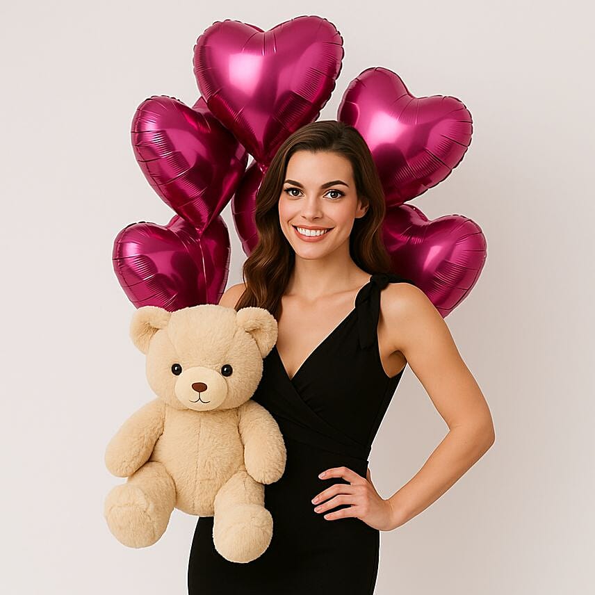 أحضان دبدوب وبالونات قلب وردية: 