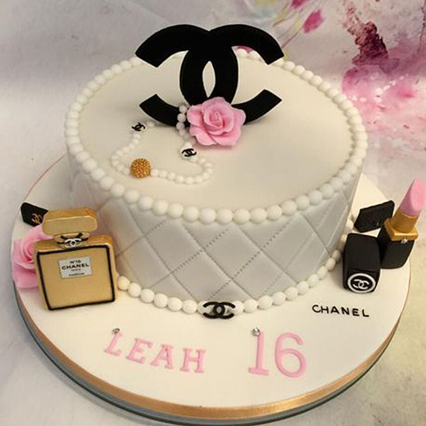 Chanel 3D Theme Cake: 1st Wedding Anniversary Gifts