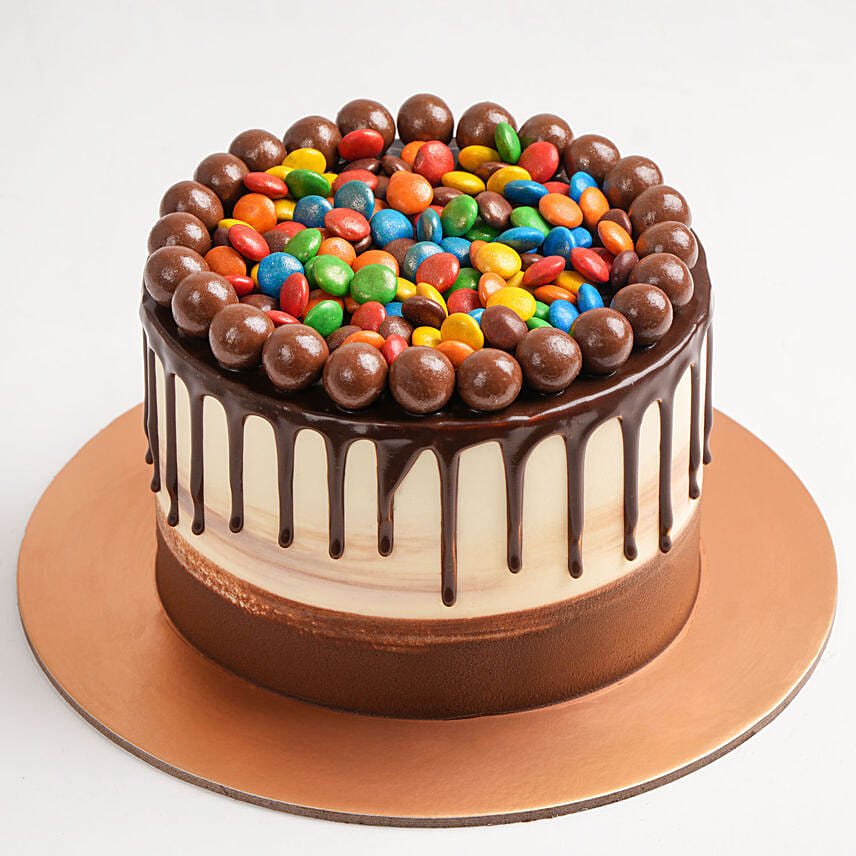 Chocolate Buttercream And M&M Cake: Anniversary Cakes for Parents