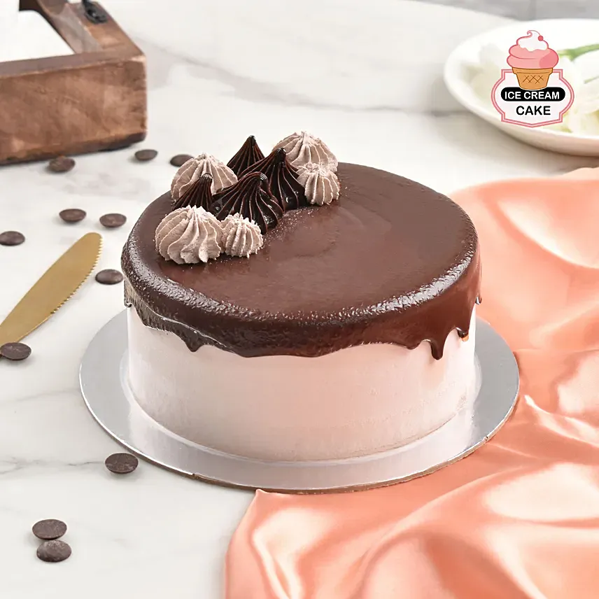 Chocolate Classic Ice Cream Cake: Ice Cream Cakes