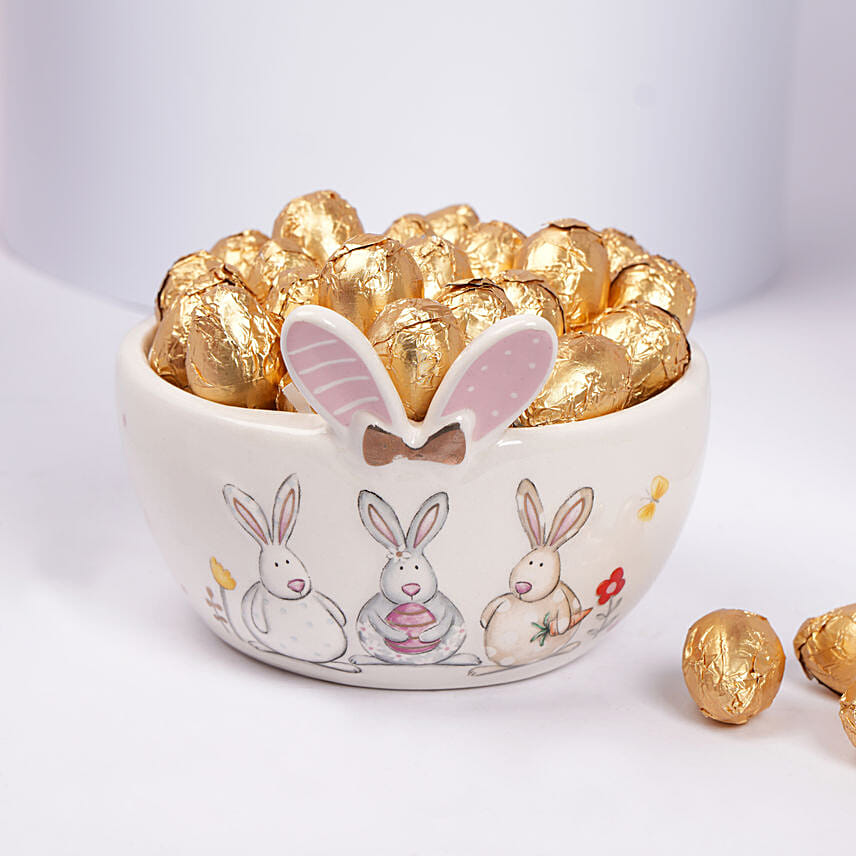 Easter Golden Eggs In Bowl: Easter Gifts 