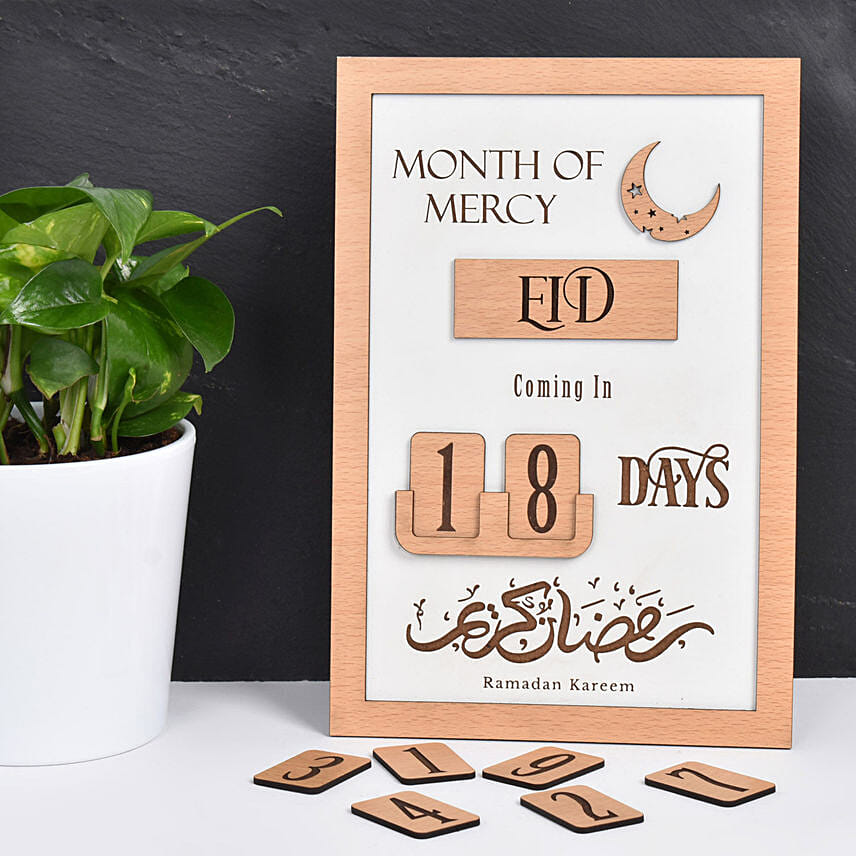 Eid Countdown Calendar: Engraved Gifts in Dubai