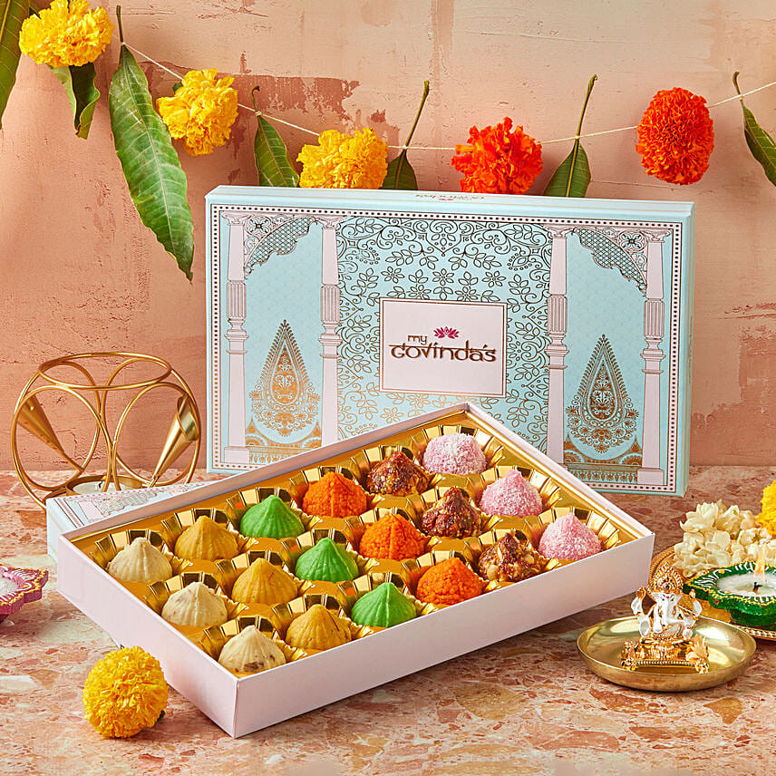 Modak Sweet Box Order Ganesh Chaturthi Modak Sweet Box 18 Pcs Online | Same-Day ...
