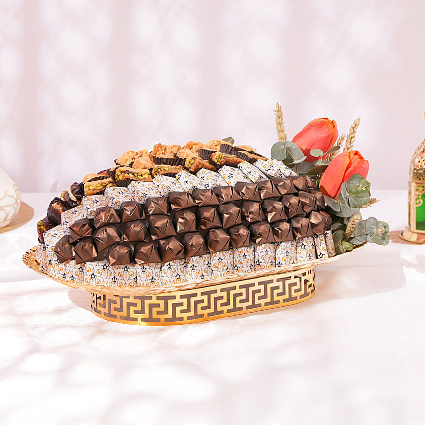 Golden Indulgence Platter: Eid Sweets
