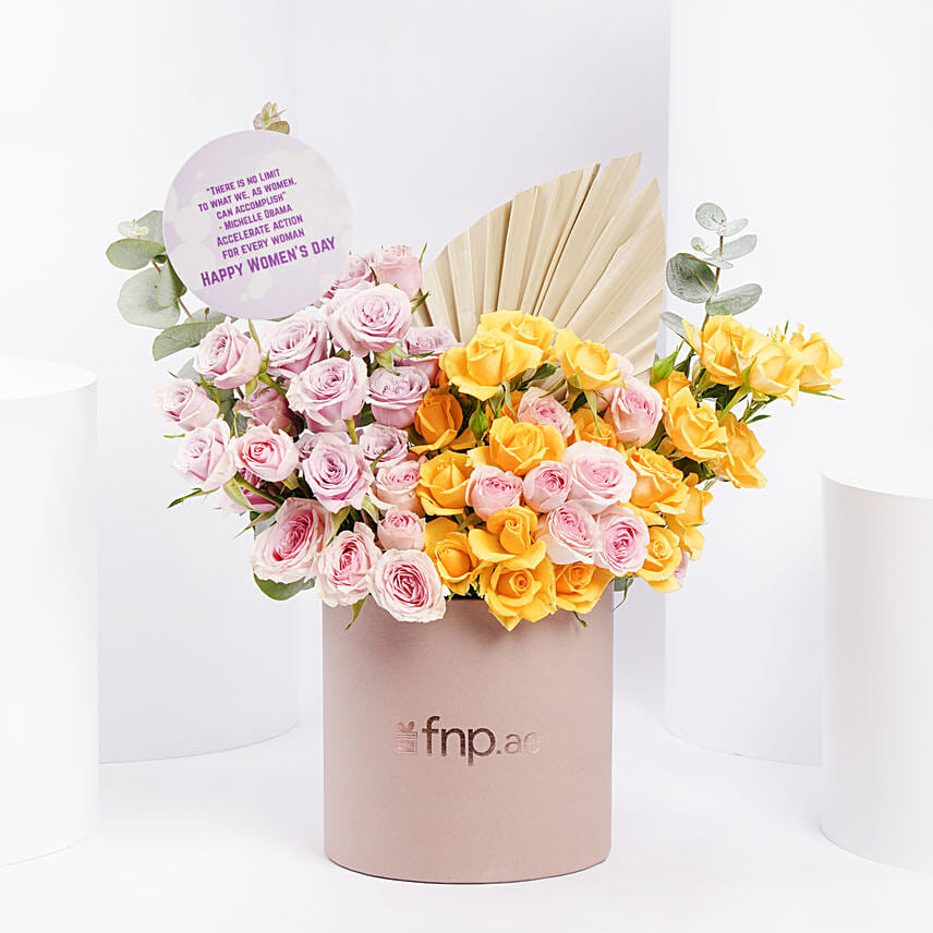 بوكس ورد يوم المرأة: بوكس ورد أونلاين 