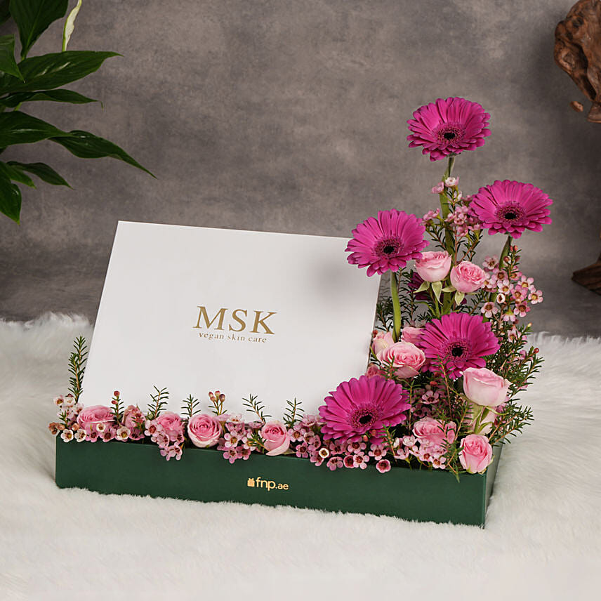 بكج إشراقة مضاعفة من إم إس كيه: Msk Skin Gifts