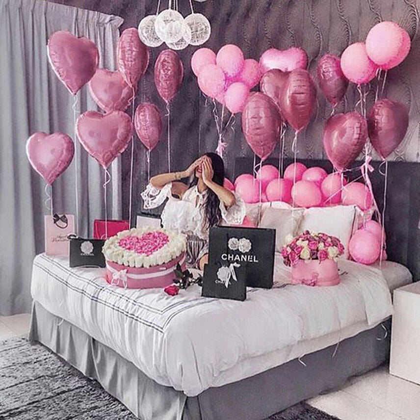 بالون لديكور الغرف من 30 بالون وردي وورد وردي في صناديق: زينة عيد ميلاد اونلاين 