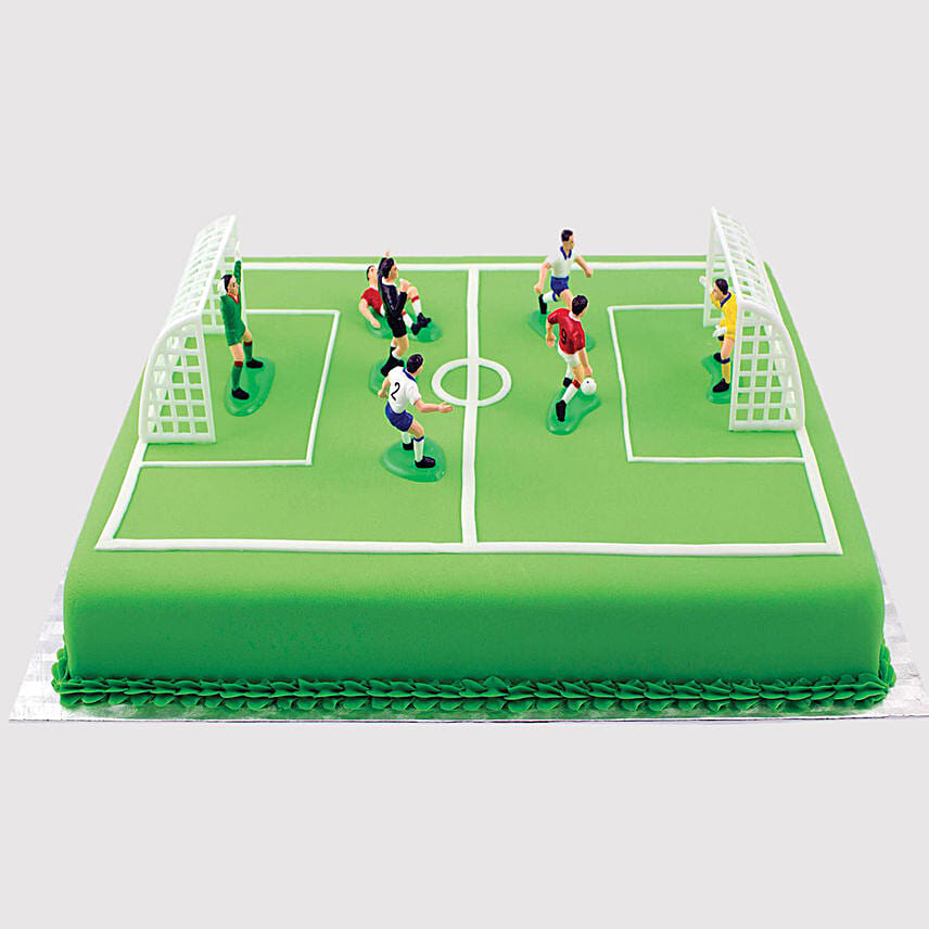 Playing Football Cake: Football Cakes