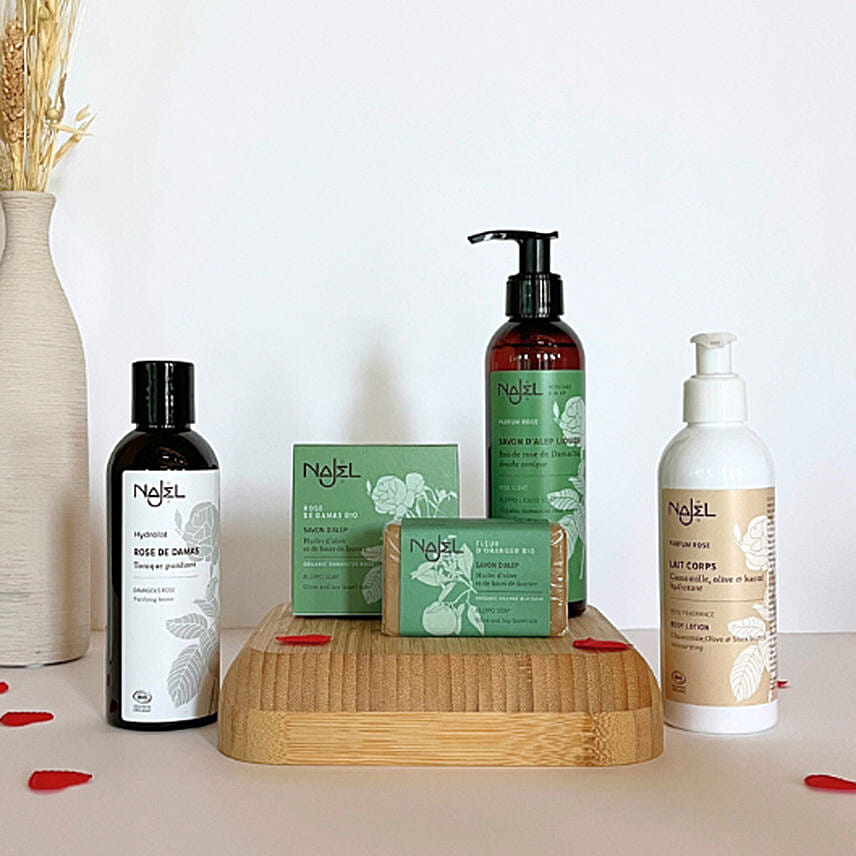 The Queen Of Roses Organic Skincare Gift Set: Personal Care Products