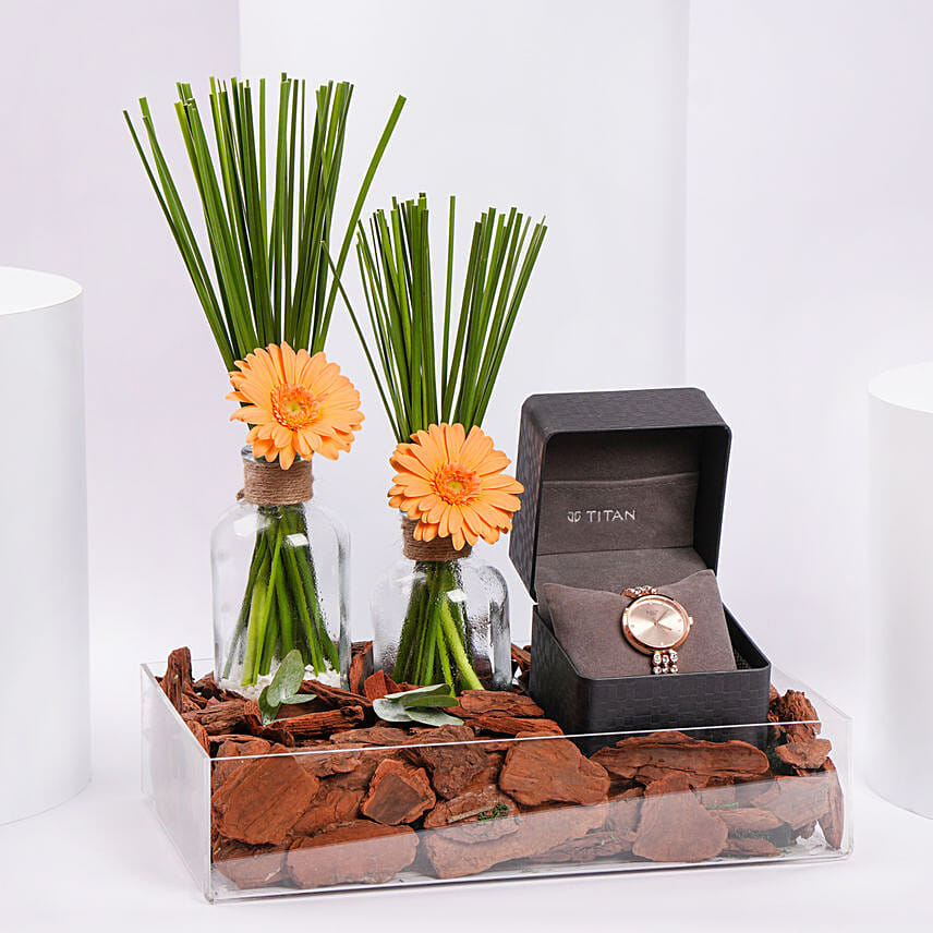 Titan Raga Showstopper Watch with Perfume: Rakhi