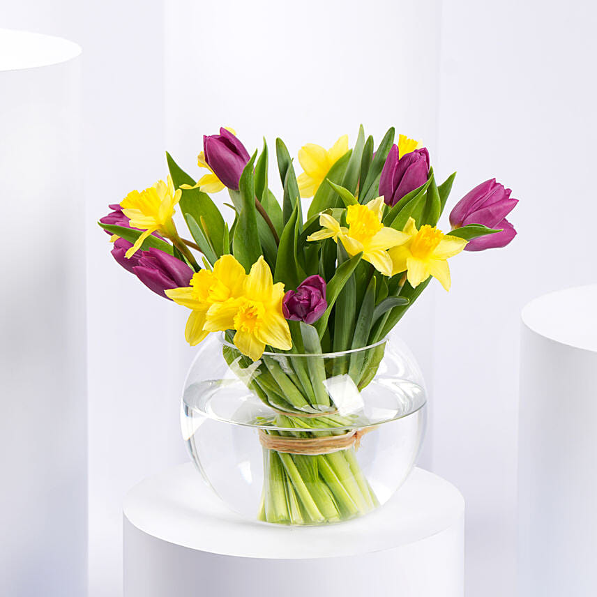 Tulips and Daffodils Beauty in Fish Bowl: Gifts To Say Thank You