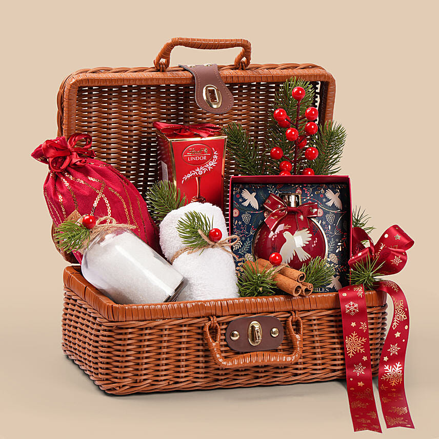 Merry Moments Luxury Hamper: هدايا كريسماس اونلاين 