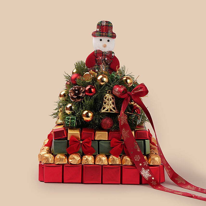 Christmas Snowman Chocolate Arrangement: هدايا سانتا