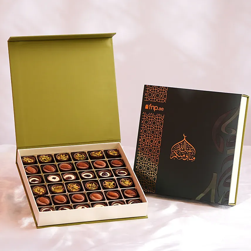 Flavoured Chocolate Cups Large Box: Ramadan Chocolates