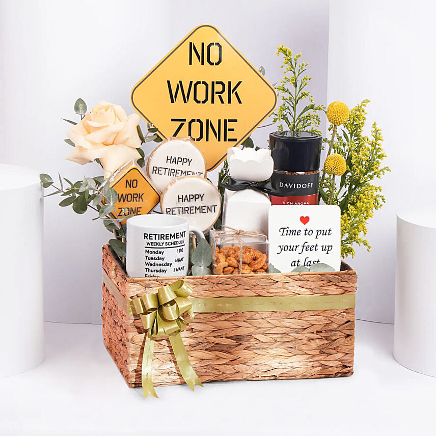 Happy Retirement Hamper: Retirement Gifts