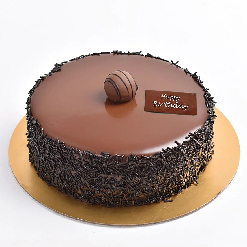 Delightful Birthday Chocolate Fudge Cake: All Cakes