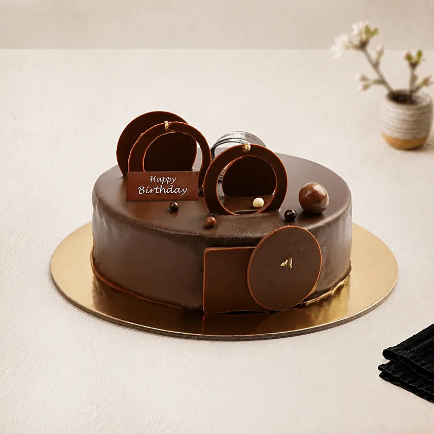 Fudge Cake For Birthday: Cake Delivery in Ajman