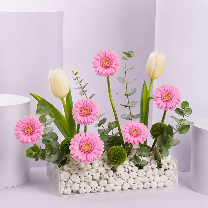 Jumeirah Joy Dubai Flowers: Gerberas Flower Bouquets