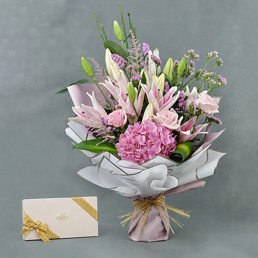 Grand Pink Petals with Godiva: Anniversary Flowers and Chocolates