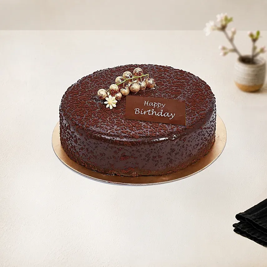 Dark Chocolate Birthday Cake: Chocolate Cake 