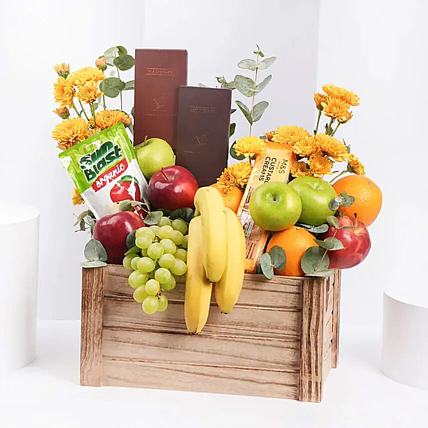Sweetness Basket with Fruits: Fresh Fruit Basket 