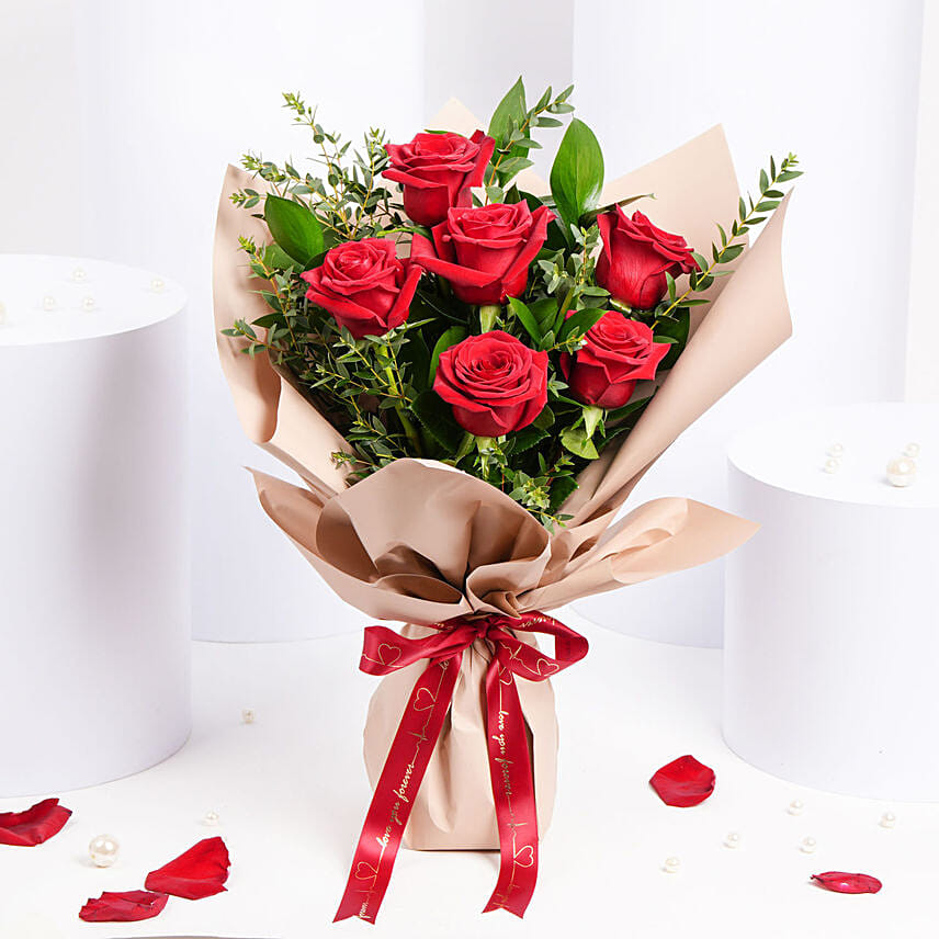 Love Expression Valentine 6 Roses: Send Flowers to Lebanon