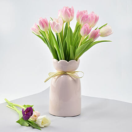 Tulips Breeze Arrangement: Send Gifts to Lebanon