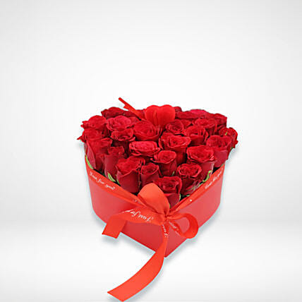 Heart Shaped Roses Box: Valentines Day Gifts to Lebanon
