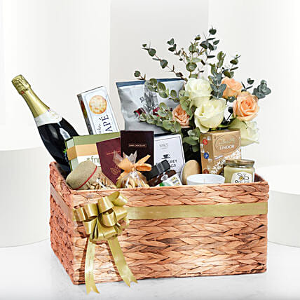 Basket of Indulgence: Gift Hampers