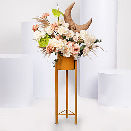 Blessed Month Flowers Stand: Eid Mubarak Flowers