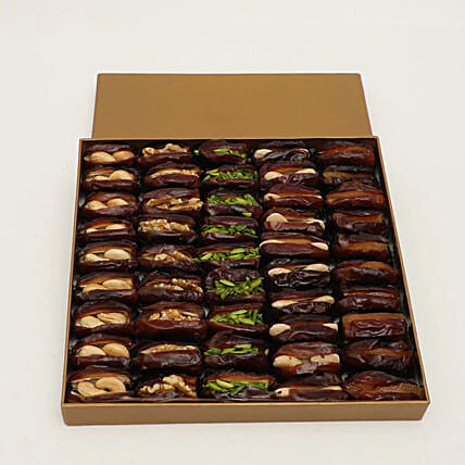 Box of Assorted Khudri Dates with Dry Nuts Fillings Gift by Wafi Gourmet 865g: Fresh and Premium Dates Box