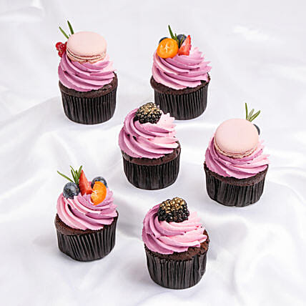 Choco Fruity Cupcake Medley: Wedding Gifts Dubai