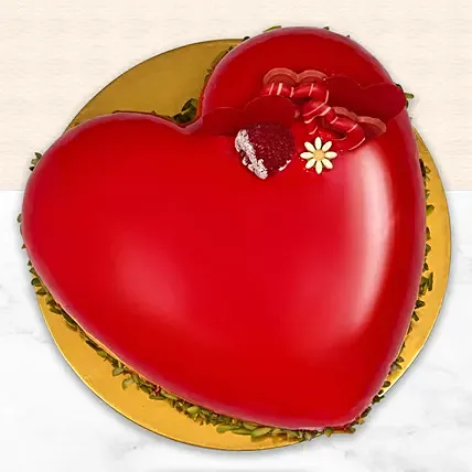 Delicious Red Velvet Heart Cake: Hug Day Gifts