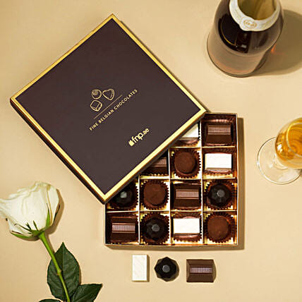 شوكولا بلجيكيه فاخرة - بوكس 16 قطعة شوكولا مشكلة: هدايا شوكولاتة بلجيكية فاخرة 